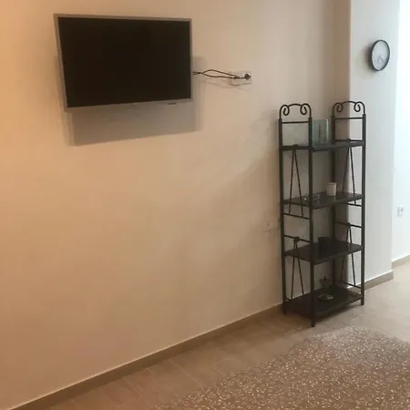 Chris3 Apartment Kalamata Exterior photo
