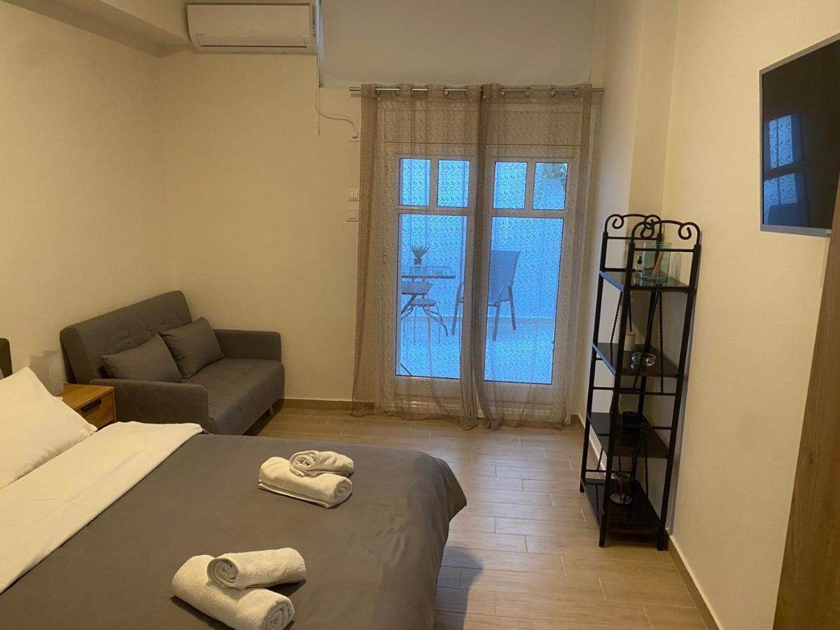 Chris3 * Kalamata